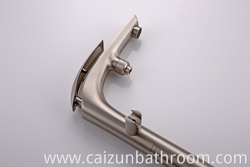 Freestanding Bathtub Faucet In Brushed Nickel